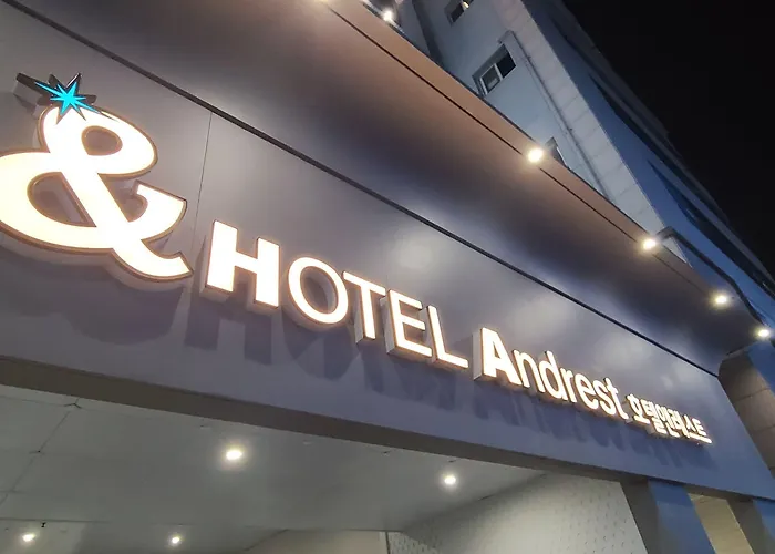 Andrest モーテル